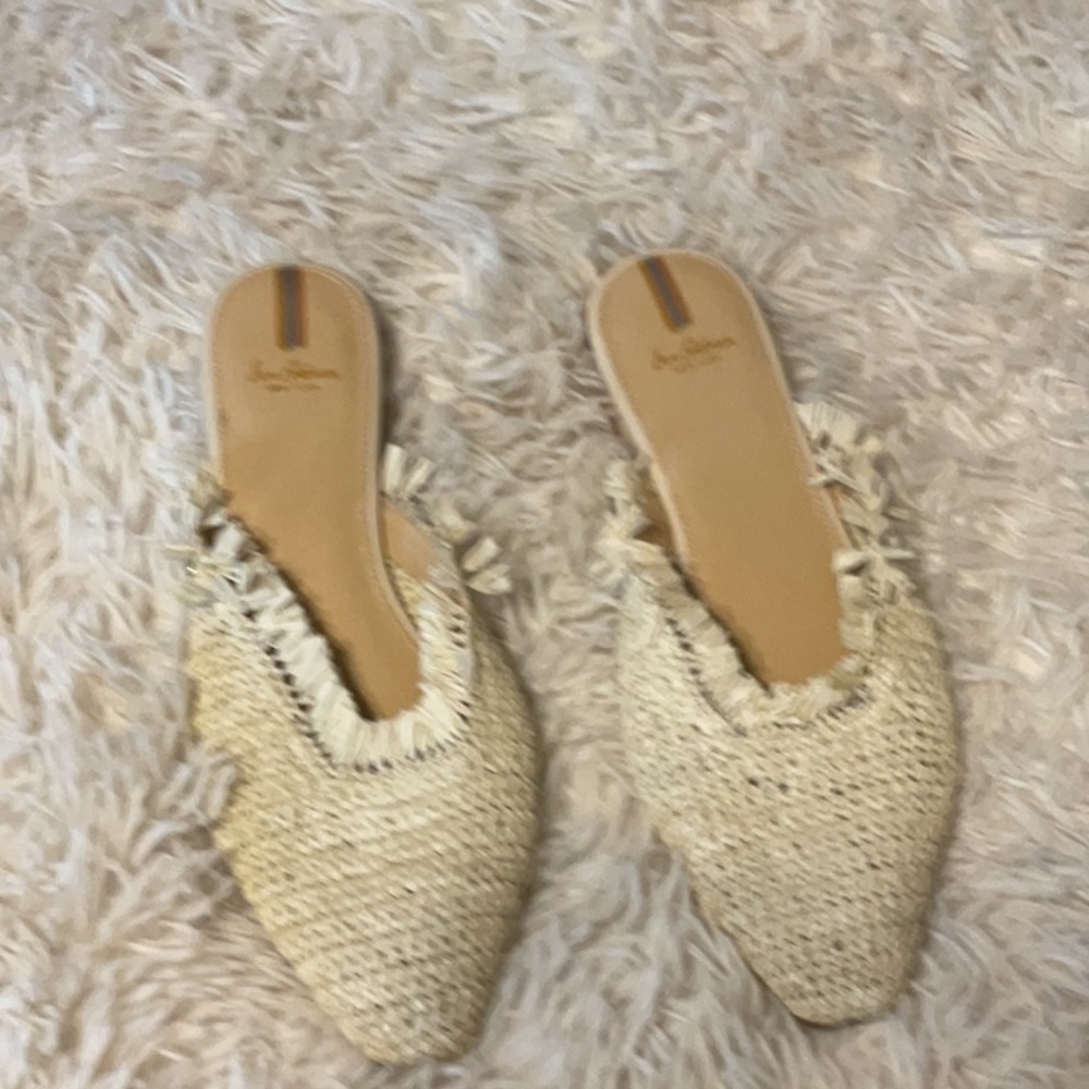 Raffia low heeled mules